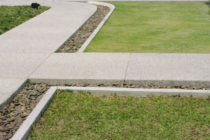 Commercial Concrete Curbings